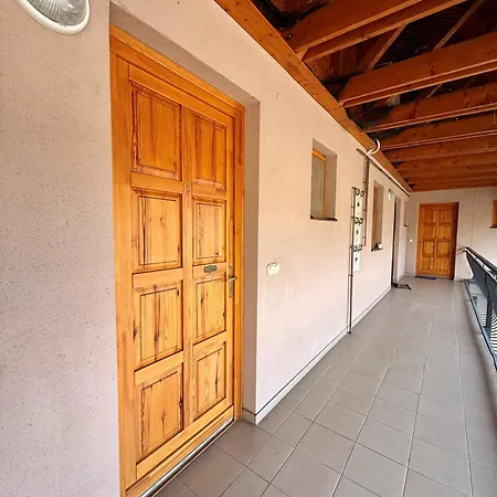 Apartment By Hellobalatonlelle *