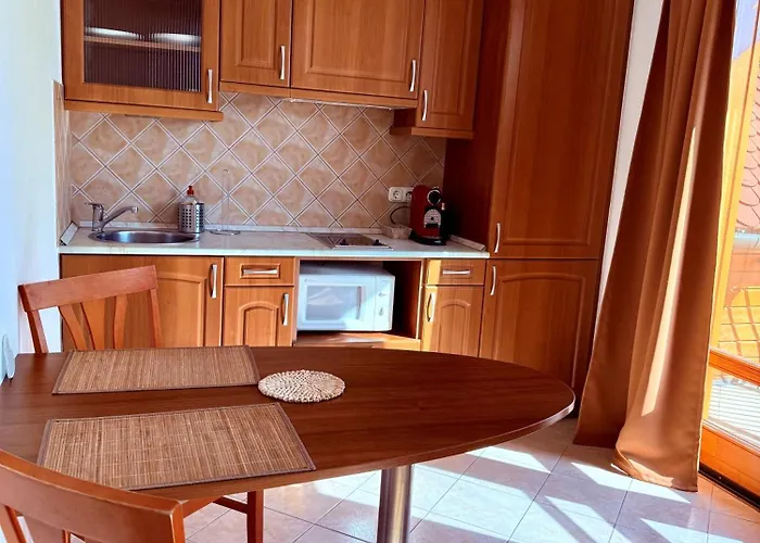 By Hellobalatonlelle Lägenhet Balatonlelle